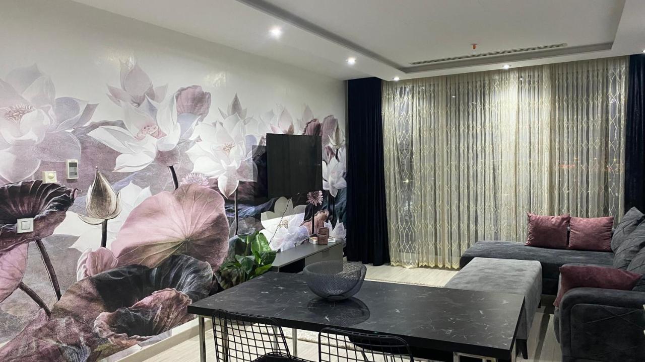 Luxury 2 Room Suite Apartment With Seaview In Center イスタンブール エクステリア 写真